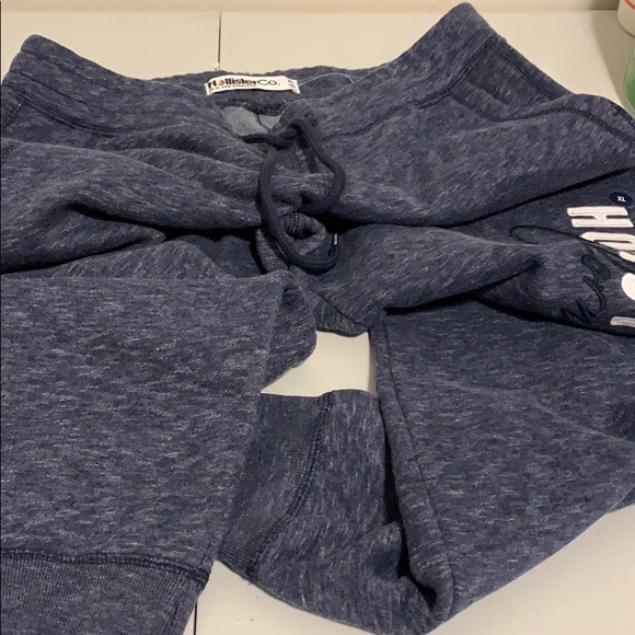 Hollister Men’s Skinny Jogger - Picture 5 of 8
